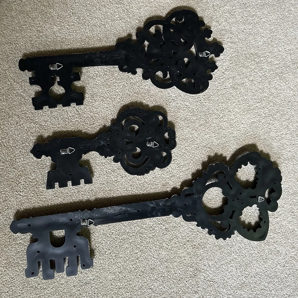 Vtg Syroco Dart Skeleton Keys Wall Decor Set Of 3 Mid Century Plastic Black/gold